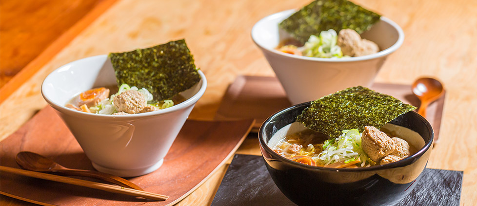 知床鶏麺チキンクレストのこだわりの一杯