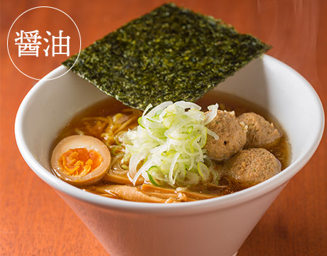 札幌チキンクレストのラーメン知床鶏麺 醤油